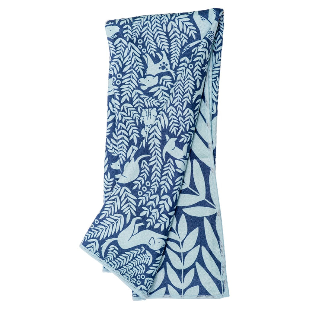 Anywhere Towel Reversible - Nuthatch Dog Park